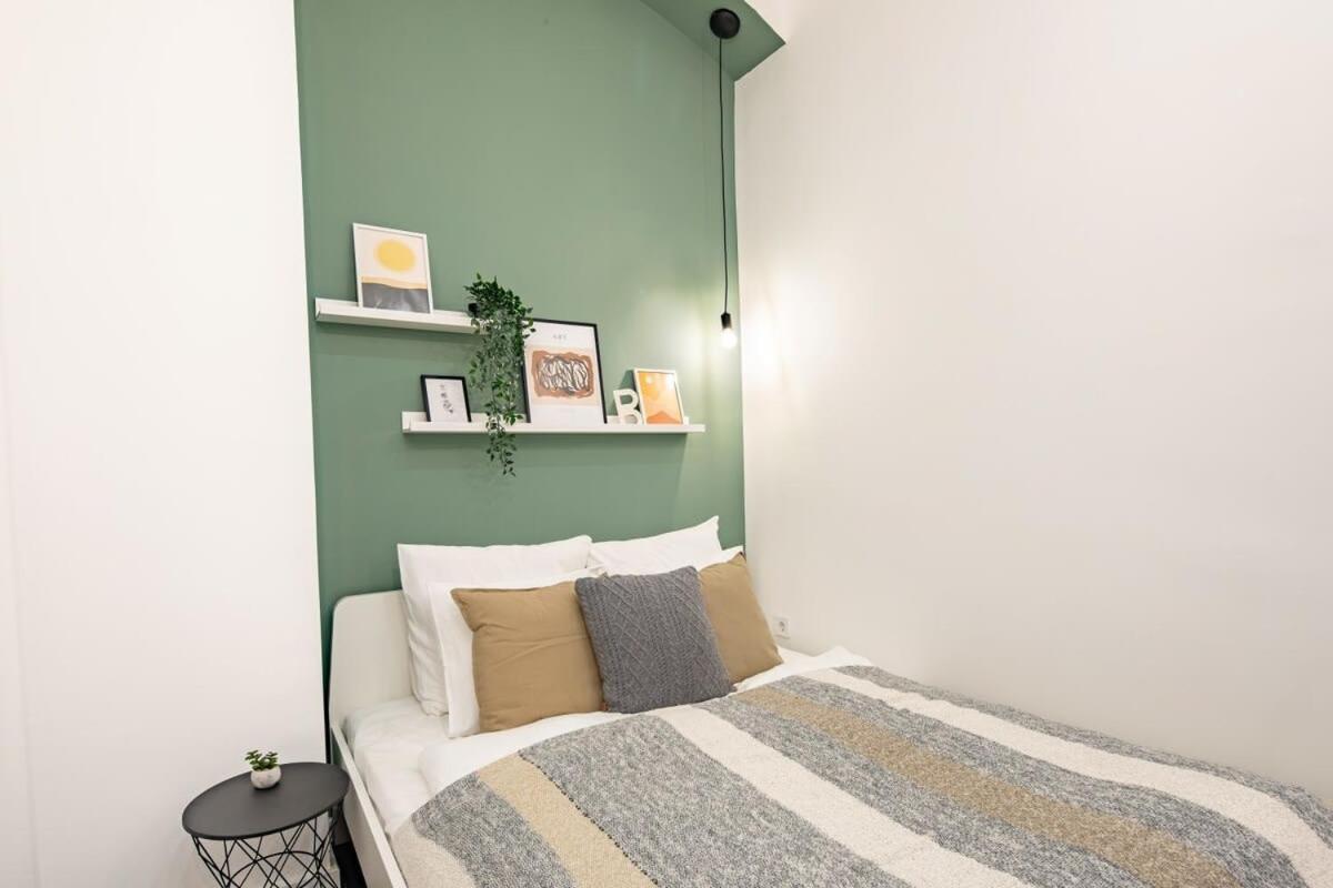 Appartement Mini - New - Elegant Downtown Retreat Budapest