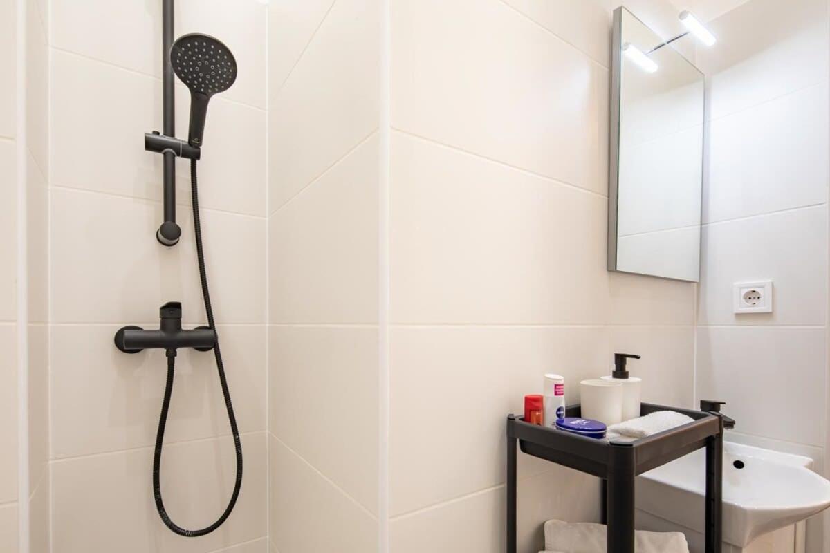 Mini - New - Elegant Downtown Retreat * Budapest